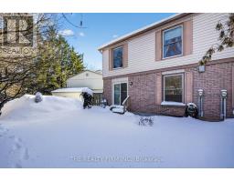 369 EVERGLADE CRESCENT - 39