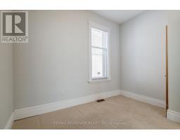 11 JOSEPHINE STREET - 16