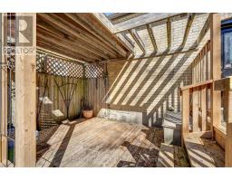 11 JOSEPHINE STREET - 40