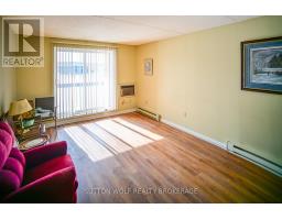 207 - 31 VICTORIA STREET - 5