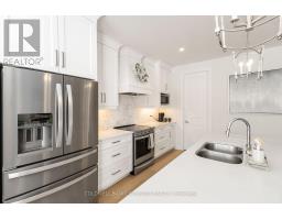 1588 MEDWAY PARK DRIVE - 18