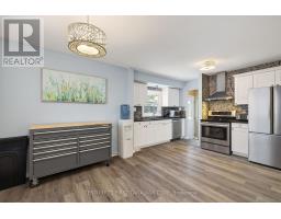 75 MENDIP CRESCENT - 11