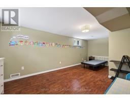 75 MENDIP CRESCENT - 27