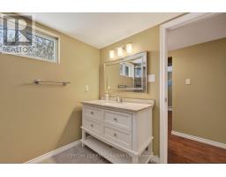 75 MENDIP CRESCENT - 34