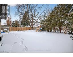 75 MENDIP CRESCENT - 38