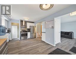 75 MENDIP CRESCENT - 9