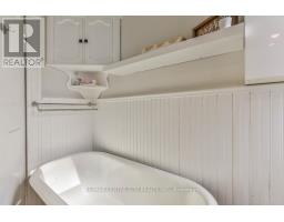 54 WILLIAM STREET - 35