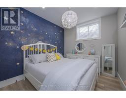 185 COMMISSIONERS ROAD E - 34