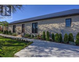 185 COMMISSIONERS ROAD E - 40