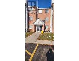 46 - 1096 JALNA BOULEVARD - 4