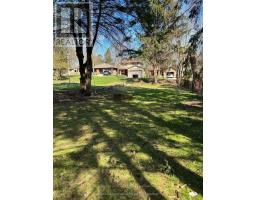 6 ELLSWORTH CLOSE - 3