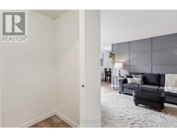 501 - 1100 JALNA BOULEVARD - 15