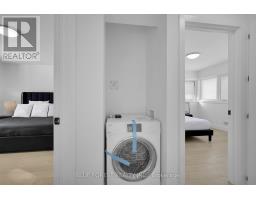 878 RIVERSIDE DRIVE - 21