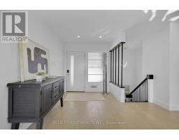 878 RIVERSIDE DRIVE - 6