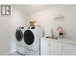 1588 MEDWAY PARK DRIVE - 37