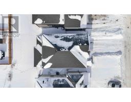 1588 MEDWAY PARK DRIVE - 43