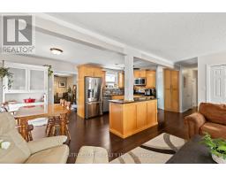 2632 CATHERINE STREET - 5