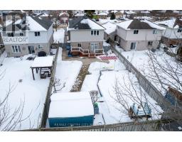 241 PARKVIEW DRIVE - 34