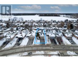 241 PARKVIEW DRIVE - 36