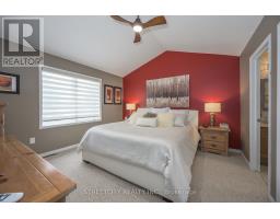 16 - 464 COMMISSIONERS ROAD W - 14