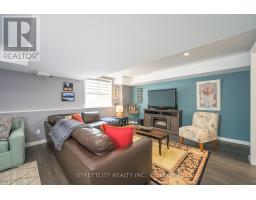 16 - 464 COMMISSIONERS ROAD W - 22