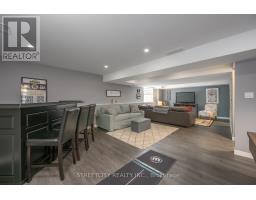 16 - 464 COMMISSIONERS ROAD W - 26