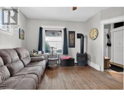 54 ELYSIAN STREET - 3