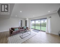 7501 SILVERCREEK CRESCENT - 40