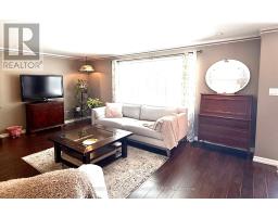 29 MAPLE GROVE COURT - 7