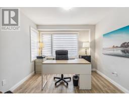 59 - 819 KLEINBURG DRIVE - 9