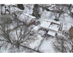 55 MOHEGAN CRESCENT - 31