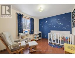 23 ELMWOOD PLACE - 18