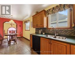 23 ELMWOOD PLACE - 8