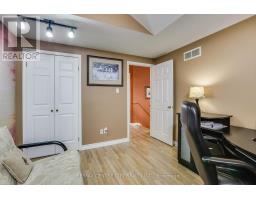 142 NAPOLEON DRIVE - 22