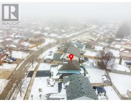 142 NAPOLEON DRIVE - 46