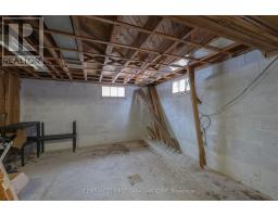 518 UPPER QUEEN STREET - 25