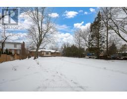 518 UPPER QUEEN STREET - 30