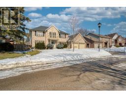 36 RAVENGLASS CRESCENT - 2