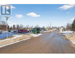 205 - 76 BASELINE ROAD - 32