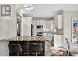 38 - 777 APRICOT DRIVE - 13