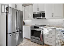 38 - 777 APRICOT DRIVE - 15