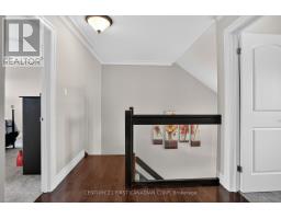 38 - 777 APRICOT DRIVE - 18