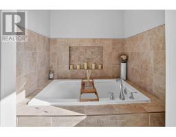 38 - 777 APRICOT DRIVE - 28