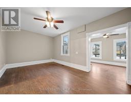 922 PRINCESS AVENUE - 11