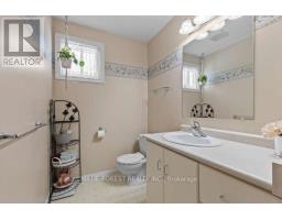 190 ELIZABETH STREET - 20