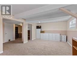 190 ELIZABETH STREET - 21