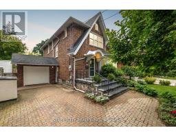 931 WATERLOO STREET - 1