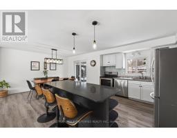 44 CUMBERLAND CRESCENT - 13