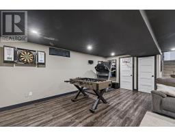 44 CUMBERLAND CRESCENT - 30