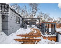 44 CUMBERLAND CRESCENT - 33